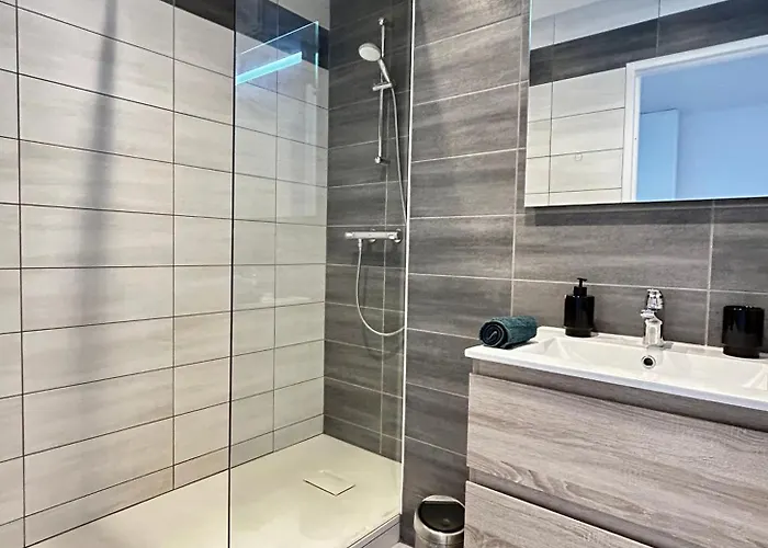 Thermal 6 Personnes Avec Garage